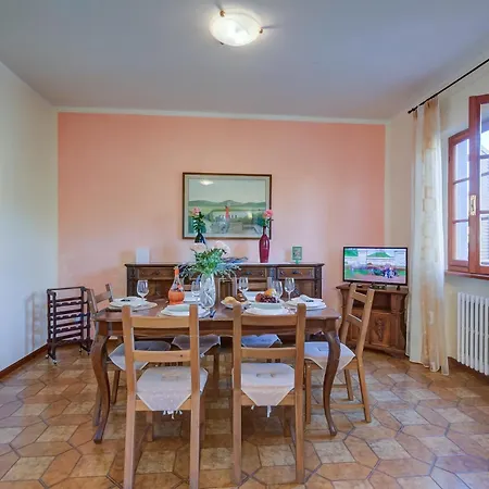 Casa Maddalena Al Mare 600m From Sea - Happy מרינה די פיאטרסנטה