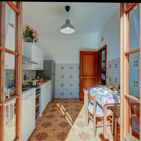 Casa Maddalena Al Mare 600m From Sea - Happy *