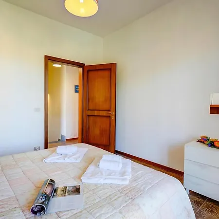 Casa Maddalena Al Mare 600m From Sea - Happy * 马里纳-迪-皮特拉桑塔